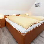 Haus Flinthoern Apartamento *